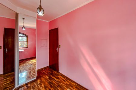 Casa à venda com 200m², 4 quartos e 1 vagaQuarto 1