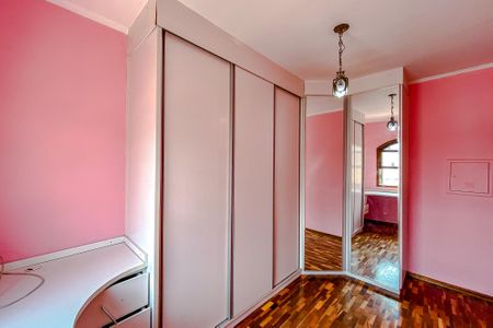 Casa à venda com 260m², 4 quartos e 1 vagaQuarto 1