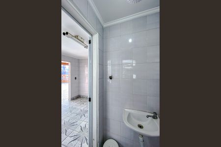 Casa à venda com 260m², 4 quartos e 1 vagaBanheiro de serviço