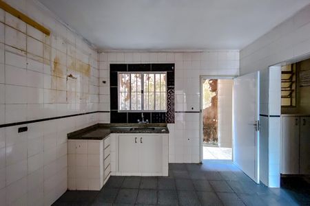 Casa à venda com 260m², 4 quartos e 1 vagaCozinha (Casa 2)