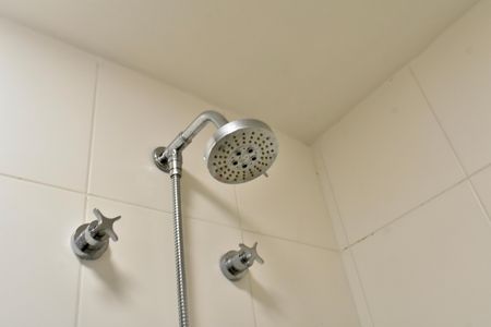 Apartamento à venda com 84m², 2 quartos e 1 vaga Apartamento à venda com 84m², 2 quartos e 1 vagaBanheiro Social