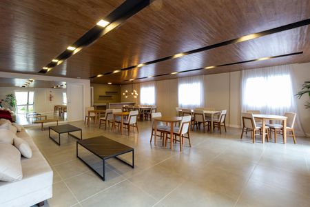 Apartamento para alugar com 35m², 2 quartos e sem vagaÁrea comum - Salão de festas