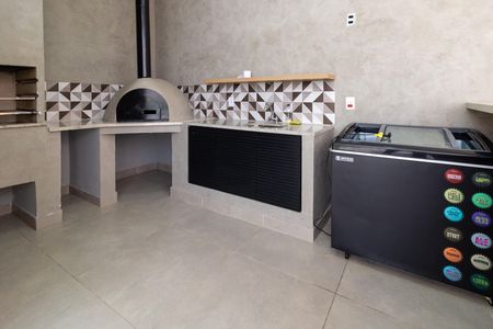 Apartamento para alugar com 35m², 2 quartos e sem vagaÁrea comum - Churrasqueira