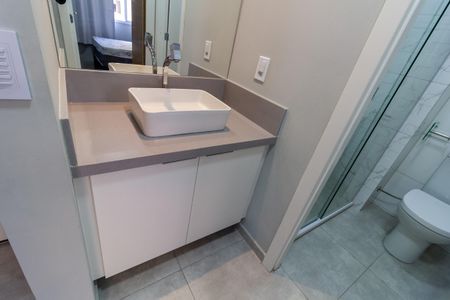 Apartamento para alugar com 35m², 2 quartos e sem vagaBanheiro