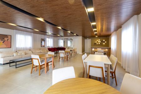 Apartamento para alugar com 35m², 2 quartos e sem vagaÁrea comum - Salão de festas