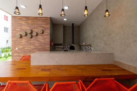 Apartamento para alugar com 35m², 2 quartos e sem vagaÁrea comum - Churrasqueira