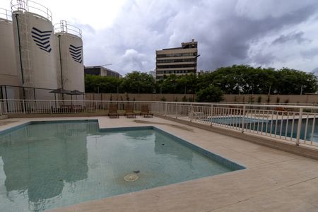 Apartamento para alugar com 35m², 2 quartos e sem vagaÁrea comum - Piscina