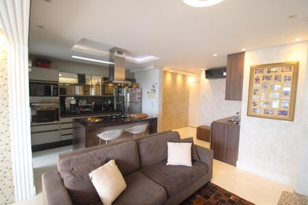 Apartamento à venda com 80m², 2 quartos e 2 vagasSala / Cozinha