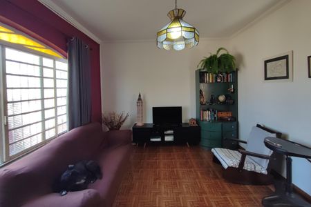 Casa para alugar com 300m², 3 quartos e 3 vagasSala de Estar