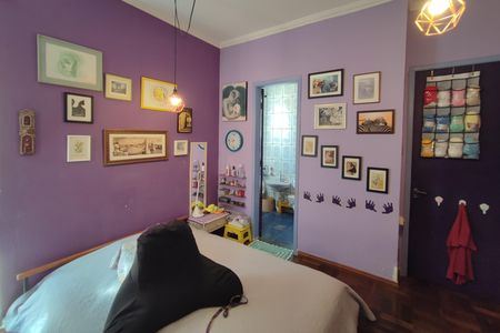 Casa para alugar com 300m², 3 quartos e 3 vagasSuíte