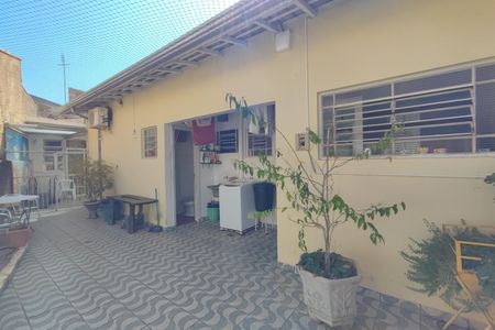 Casa para alugar com 300m², 3 quartos e 3 vagasQuintal