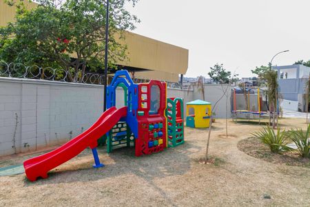 Apartamento à venda com 52m², 2 quartos e 1 vaga Apartamento à venda com 52m², 2 quartos e 1 vagaÁrea comum - Playground