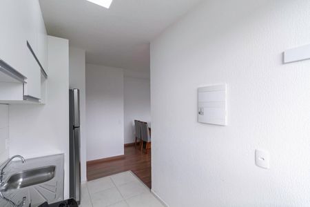Apartamento à venda com 52m², 2 quartos e 1 vaga Apartamento à venda com 52m², 2 quartos e 1 vagaCozinha e Área de Serviço