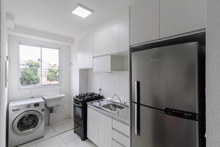 Apartamento à venda com 52m², 2 quartos e 1 vaga Apartamento à venda com 52m², 2 quartos e 1 vagaCozinha e Área de Serviço