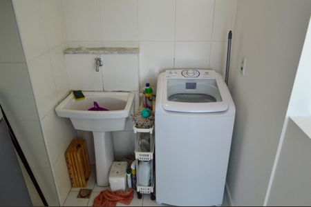 Apartamento para alugar com 71m², 2 quartos e 1 vagaÁrea de Serviço