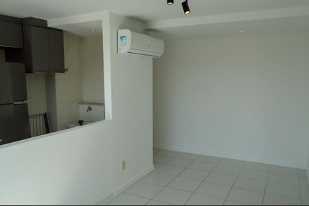 Apartamento para alugar com 71m², 2 quartos e 1 vagaSala