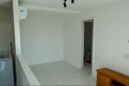 Apartamento para alugar com 71m², 2 quartos e 1 vagaSala