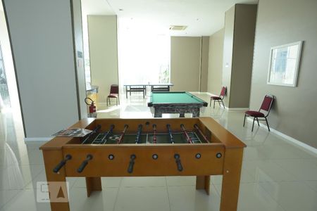 Apartamento para alugar com 71m², 2 quartos e 1 vagaÁrea comum