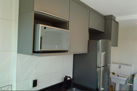 Apartamento para alugar com 71m², 2 quartos e 1 vagaCozinha