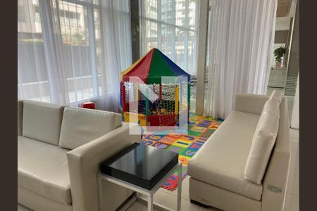 Apartamento para alugar com 71m², 2 quartos e 1 vagaÁrea comum