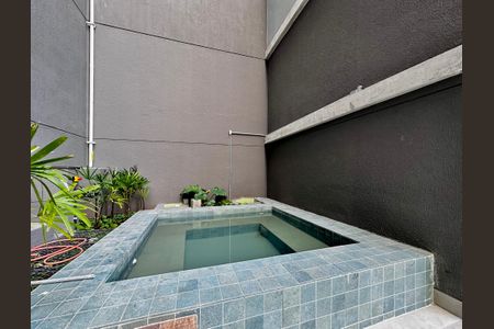 Studio à venda com 29m², 1 quarto e sem vagaÁrea comum - Ofurô