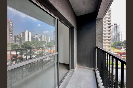 Studio à venda com 29m², 1 quarto e sem vagaSacada Studio