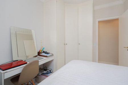 Apartamento à venda com 59m², 2 quartos e 2 vagas Apartamento à venda com 59m², 2 quartos e 2 vagasQuarto