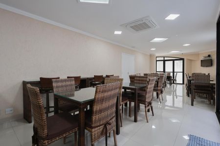 Apartamento à venda com 59m², 2 quartos e 2 vagas Apartamento à venda com 59m², 2 quartos e 2 vagasÁrea comum - Salão de festas