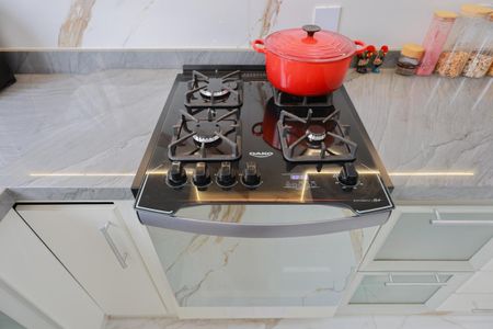 Apartamento à venda com 59m², 2 quartos e 2 vagas Apartamento à venda com 59m², 2 quartos e 2 vagasCozinha