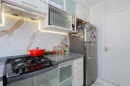 Apartamento à venda com 59m², 2 quartos e 2 vagas Apartamento à venda com 59m², 2 quartos e 2 vagasCozinha