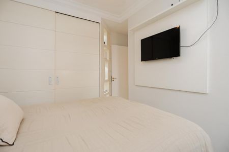 Apartamento à venda com 59m², 2 quartos e 2 vagas Apartamento à venda com 59m², 2 quartos e 2 vagasSuíte