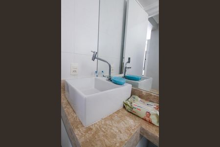 Apartamento à venda com 41m², 2 quartos e sem vagaBanheiro