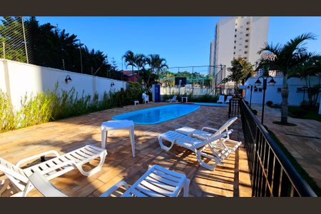 Apartamento à venda com 100m², 3 quartos e 2 vagasÁrea comum - Piscina