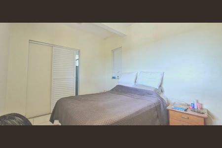 Casa à venda com 260m², 3 quartos e 2 vagas Casa à venda com 260m², 3 quartos e 2 vagasSuite 1