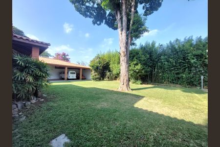 Casa à venda com 600m², 4 quartos e 6 vagasQuintal