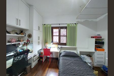 Casa à venda com 600m², 4 quartos e 6 vagasQuarto 3