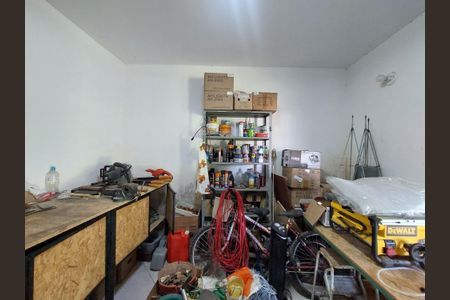 Casa à venda com 600m², 4 quartos e 6 vagasOficina