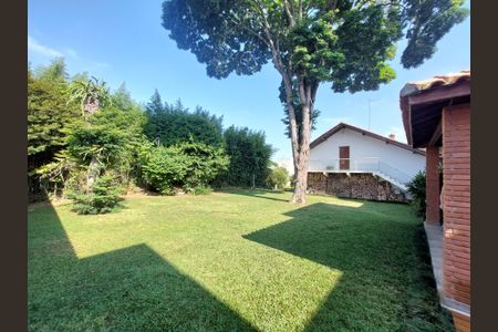 Casa à venda com 600m², 4 quartos e 6 vagasQuintal