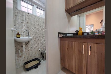 Casa à venda com 600m², 4 quartos e 6 vagasBanheiro do Studio