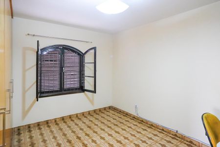 Casa para alugar com 240m², 3 quartos e 2 vagasQuarto 2