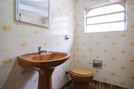 Casa para alugar com 240m², 3 quartos e 2 vagasLavabo