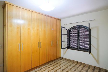 Casa para alugar com 240m², 3 quartos e 2 vagasQuarto 2