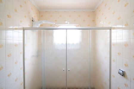 Casa para alugar com 240m², 3 quartos e 2 vagasBanheiro da suíte
