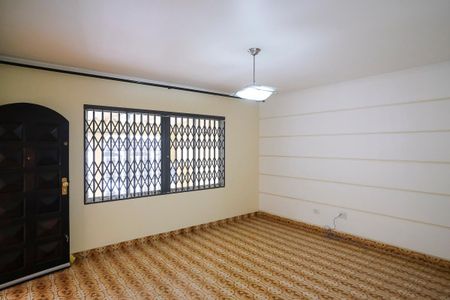 Casa para alugar com 240m², 3 quartos e 2 vagasSala