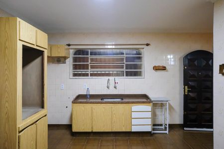 Casa para alugar com 240m², 3 quartos e 2 vagasCozinha