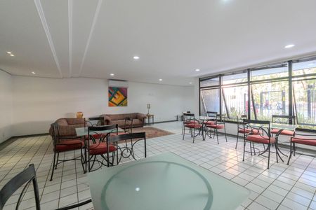 Apartamento à venda com 47m², 1 quarto e 1 vagaÁrea comum - Salão de festas