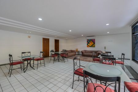 Apartamento à venda com 47m², 1 quarto e 1 vagaÁrea comum - Salão de festas