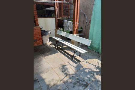 Casa à venda com 100m², 3 quartos e 2 vagasQuintal