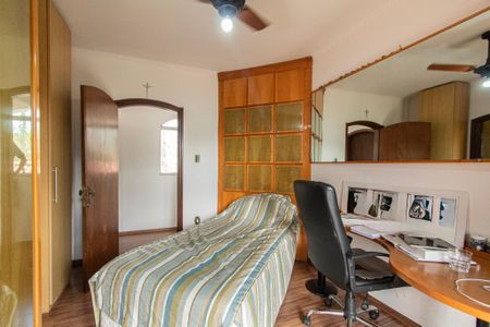 Casa para alugar com 700m², 6 quartos e 8 vagasSuíte 4