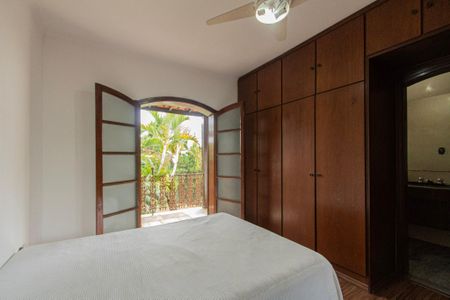 Casa para alugar com 700m², 6 quartos e 8 vagasSuíte 2